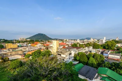 The Topaz Residence Phuket Town – Foto 5